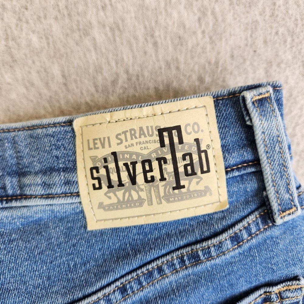 Levis Silvertab Jeans Womens 27 Blue Mom Jean Distressed Tapered High Rise VTG - Picture 7 of 16